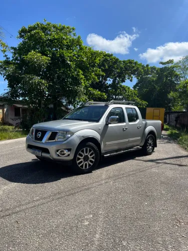 Nissan Frontier SL CD 4X4 2.5tb Diesel AUT 2015