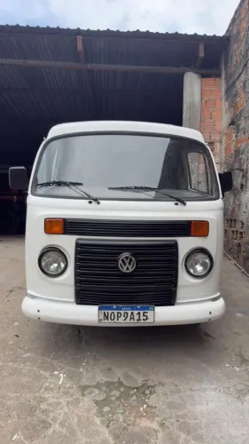 Volkswagen Kombi Furgão 1.4 MI Total Flex 8V 2011