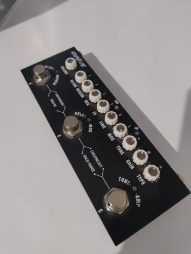 Cuvave pedal guitarra