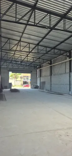 Excelente galpao 300m2 Ilha de Guaratiba, portão automático entrada para carretas e caminh