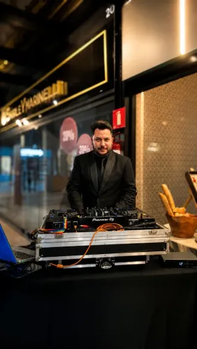 DJ & VIOLINISTA PARA SEU EVENTO 