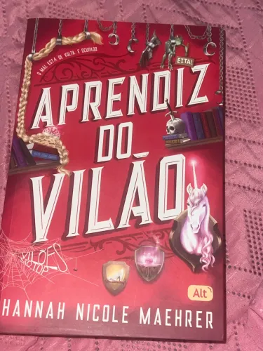 Livro- Aprendiz do Vilão , Hannah Nicole e Maehrer