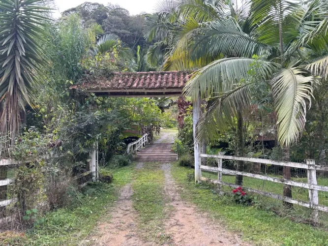 Sítio à venda em Águas Mornas SC
