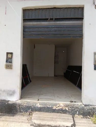 Aluga-se ponto comercial, cohatrac4, avenida Joaquim mochel