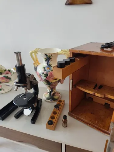 Microscópio Alemão Carl Zeiss Jena