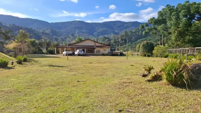 Sitio de 10,85ha incrível, bem localizado no alto da Mantiqueira!! Delfim Moreira MG