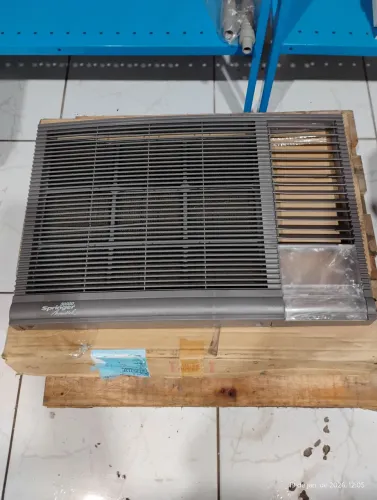CONJUNTO FRENTE PLASTICA ACJ05836312P SPRINGER MIDEA 30.000BTU