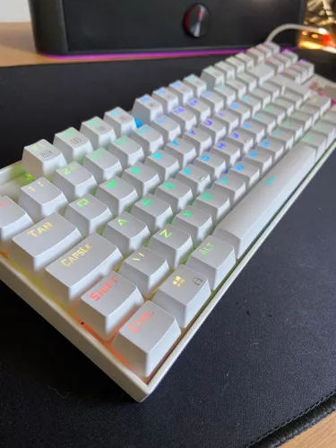 Redragon Kumara branco - teclado mecânico