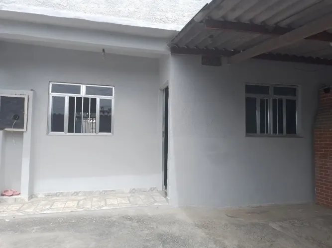 Vendo casas no conjunto rosa branca 2 leia o anúncio 