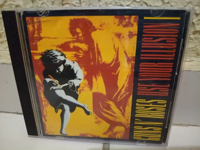 Cd Guns roses primeiras tiragens selo amarelo
