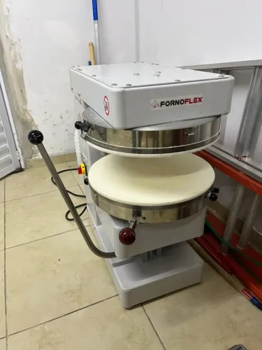 Abridora de Massa Profissional - Sprizza 40