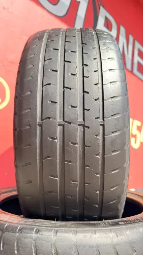 Pneus 225/45/17. R$100 CADA.