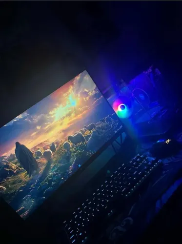 PC Gamer Ryzen 5 8500G GTX 1060 + Monitor Philips 24? 75 Hz Completo 