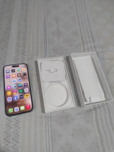 iPhone 15-128gb