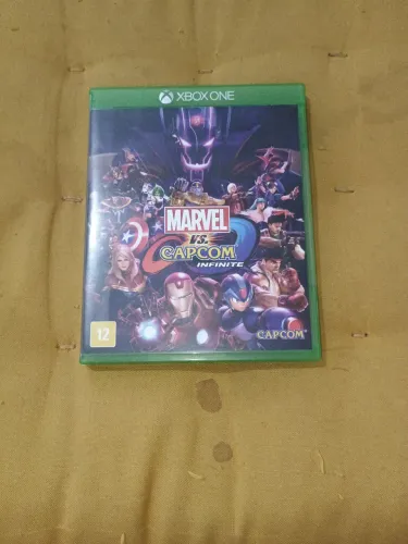 Jogo mídia física de Xbox one Marvel vs Capcom infinite