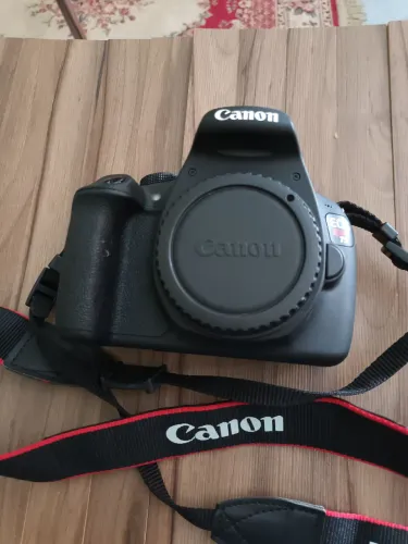 Camera digital canon eos rebel t5 com 2 lentes