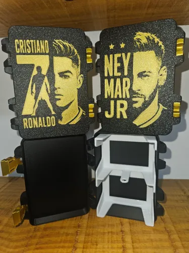 Case caixa para organizar figurinhas da copa com personalidades