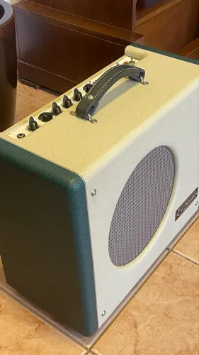 Amplificador Carr Mercury Combo 1x12 Boutique USA com Power Atrenuator