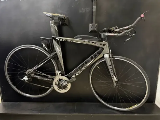  Bicicleta p/ triathlon Trek Speed Concept 7.0