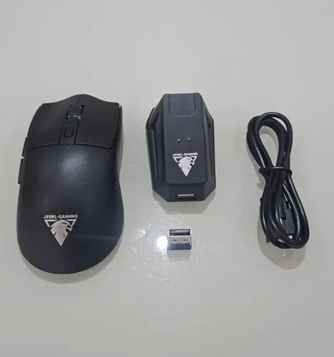 Mouse Gamer Sem Fio X11 + Dock de Carregamento (Lacrado/Novo)