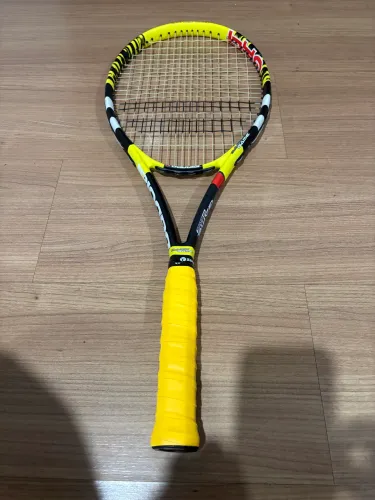 Raquete de Tênis Babolat Magic Game