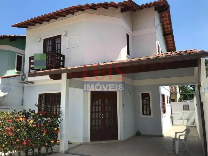 Casa com 3 dormitórios à venda, 150 m² por R$ 730.000,00 - Itaipu - Niterói/RJ