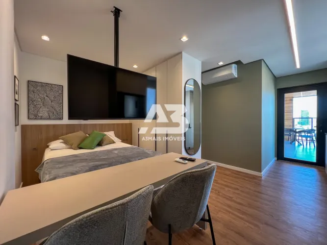 Studio com varanda para locação no 2700VG