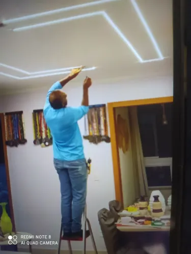 Montador de móveis, chama no zap