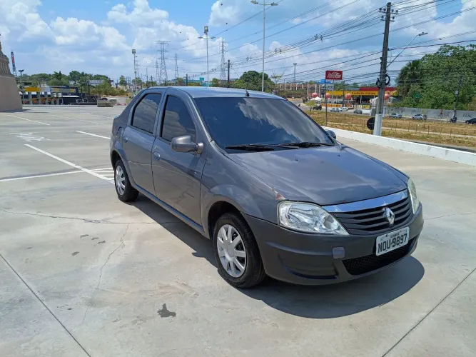 Renault Logan Authentique Hi-flex 1.0 16V 4P 2011