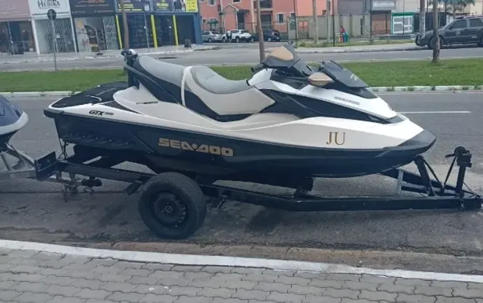 Jet Ski Seadoo GTX 215 | 2012 | 197h | Aceito Troca | Parcelo 