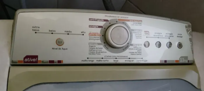 Máquina Lavar Roupa Brastemp funcionando