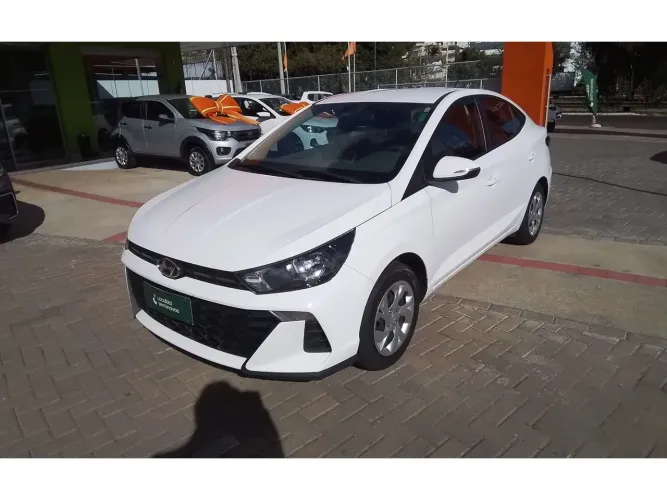 Hyundai HB20S Comfort Plus 1.0 Flex 12V Mec. 2024