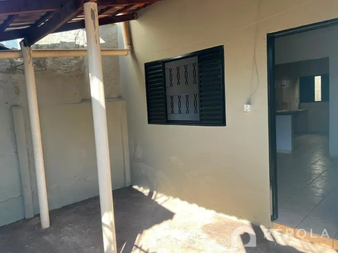 Casa Residencial nº 03 Rua Padre Manoel Da Costa, Qd. 221 Lt. 21, Cidade Jardim Goiânia GO