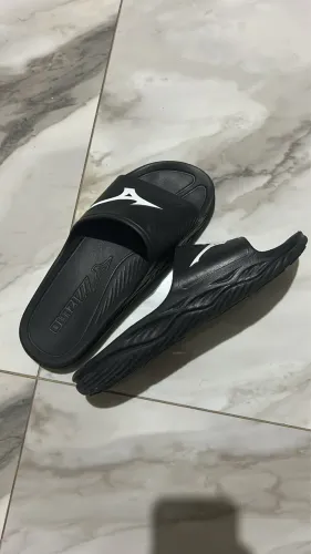 Chinelo Mizuno Enerzy Slide