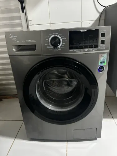 Máquina de lavar Midea 11kg (COM DEFEITO)