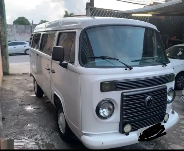 Volkswagen Kombi Standard 1.4 MI Total Flex 8V 2012