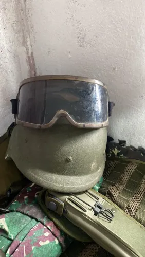 Capacete de combate 