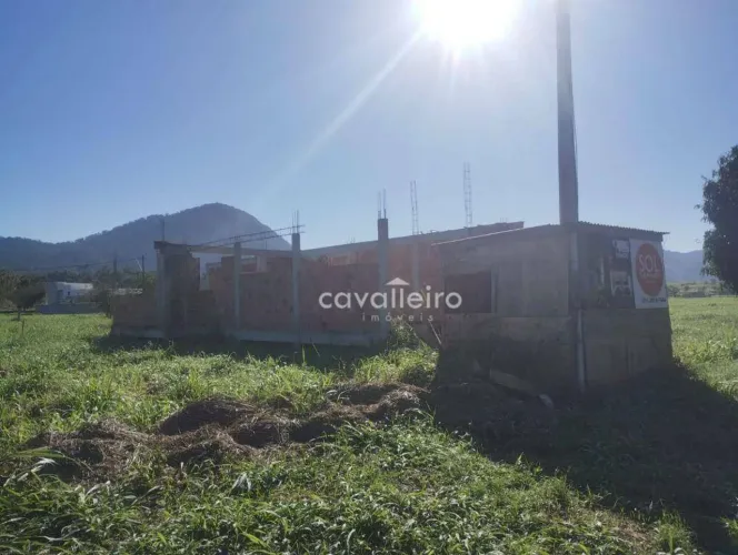 Terreno à venda, 392 m² por Ubatiba - Maricá/RJ