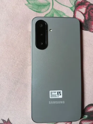 Celular A17 128 gb e 4 de RAM