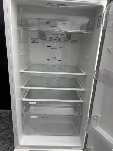 Geladeira frosfree
