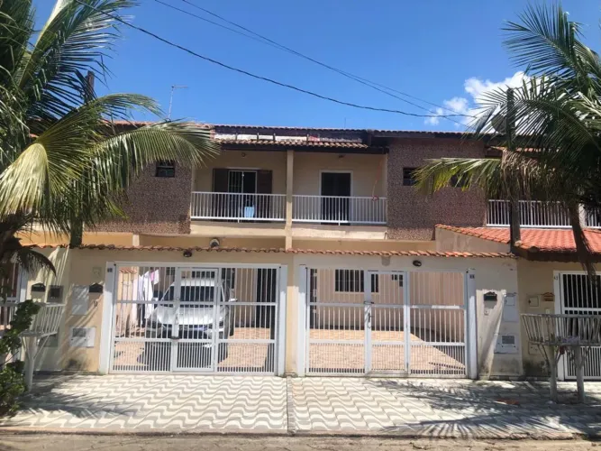 Vendo sobrado 100m praia em Mongaguá