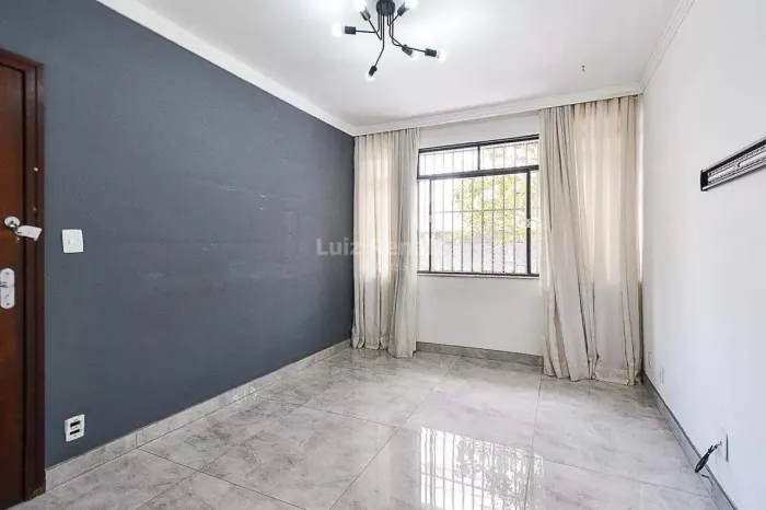 Apartamento à venda no bairro Cidade Nova