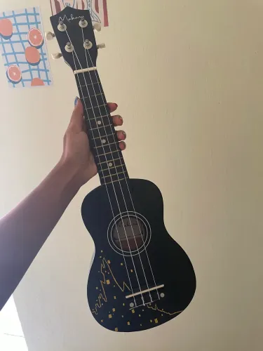 ukulele soprano