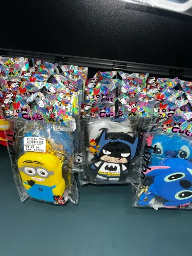Chaveiro porta moedas personagens