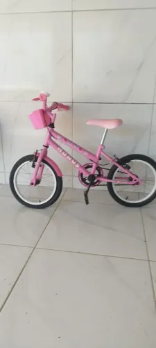 Bicicleta infantil novíssima 