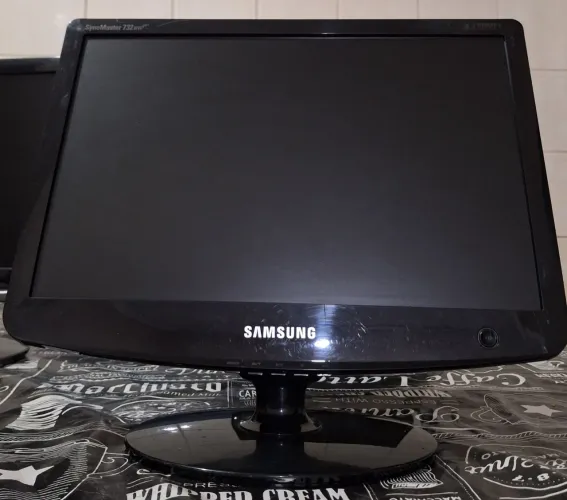 Monitor Samsung 17 polegadas