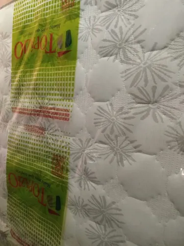 Cama Queen Lenin Nova no Plástico