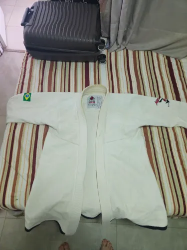 Kimono Branco Jiu Jitsu/Judô A2