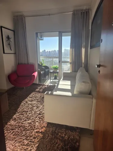 Aluga-se Apartamento Mobiliado no Parque Amazônia 3/4 C/ Suíte