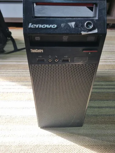 Lenovo Thinkcentre E73 - i3-4130 4Gb